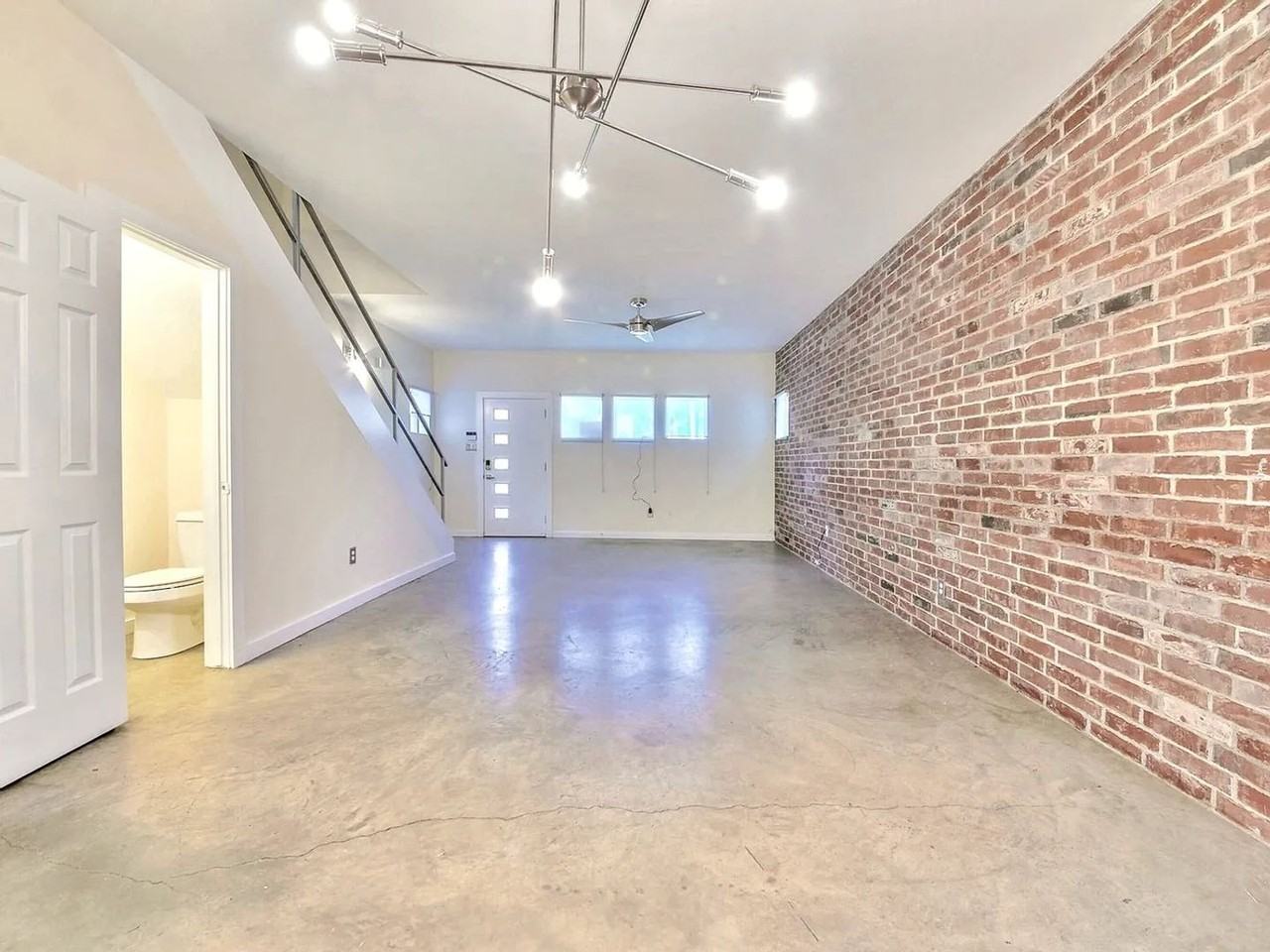 1418 Beaumont St - Photo 4 of 20