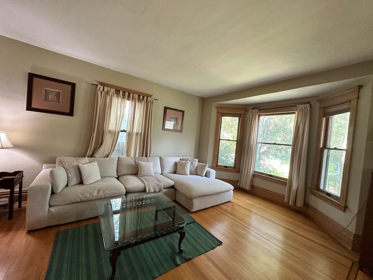 123 W 35th St - Photo 3 of 23