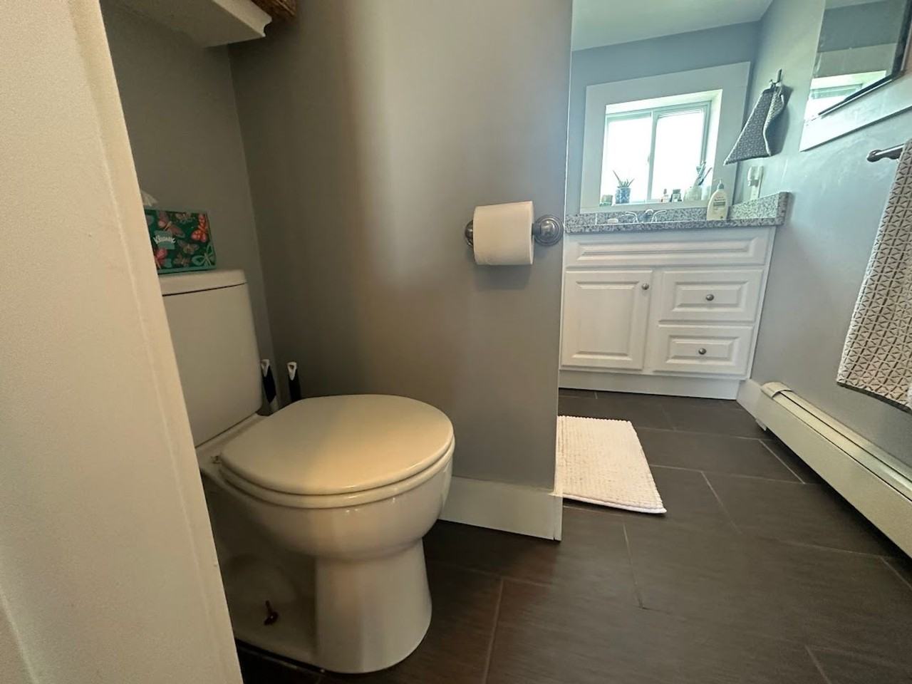 287 Beacon St - Photo 6 of 12