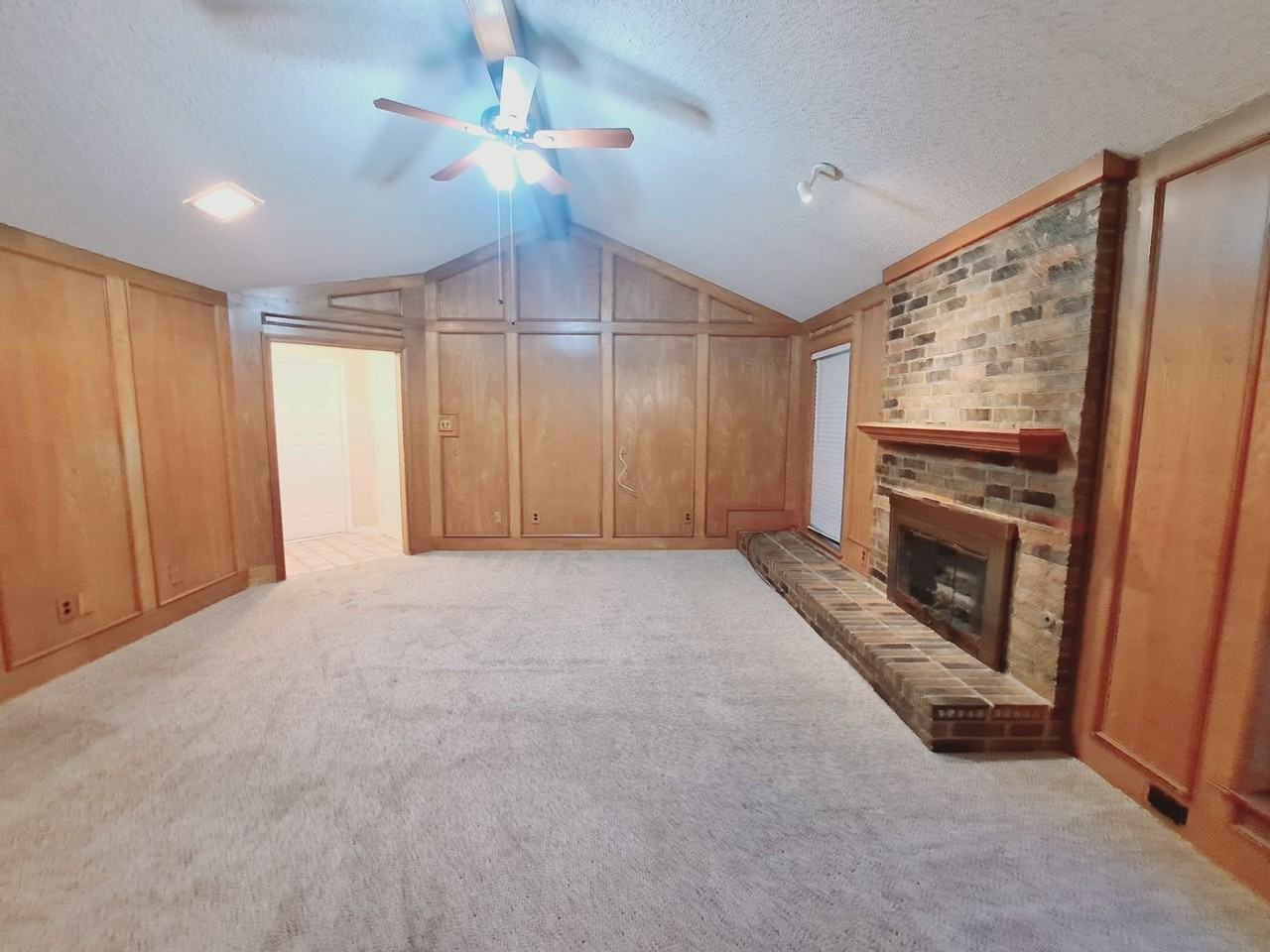 3708 Roussillon Dr - Photo 5 of 17