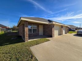 featured image of 3804 Littleleaf Ct