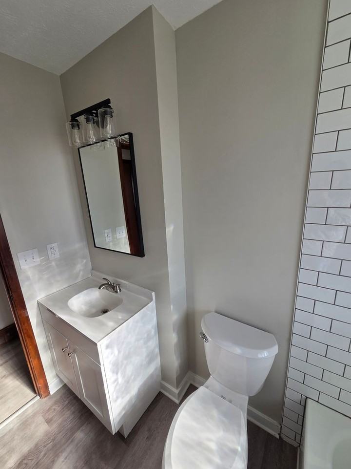 13615 Spring St - Photo 6 of 15