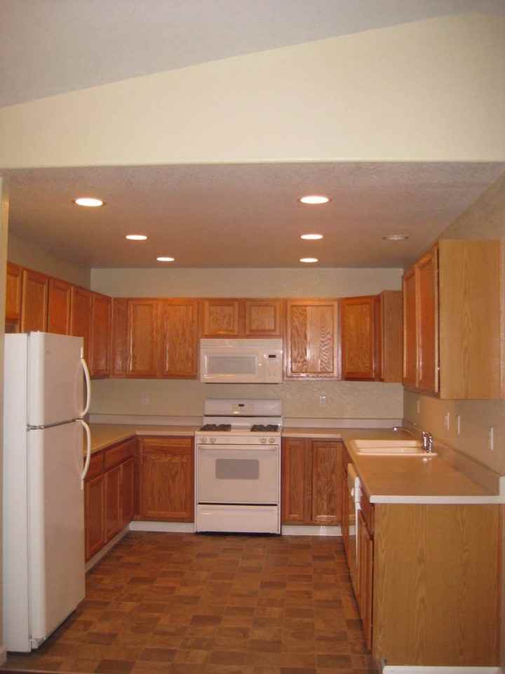 1736 Trudell Ct Se - Photo 5 of 15