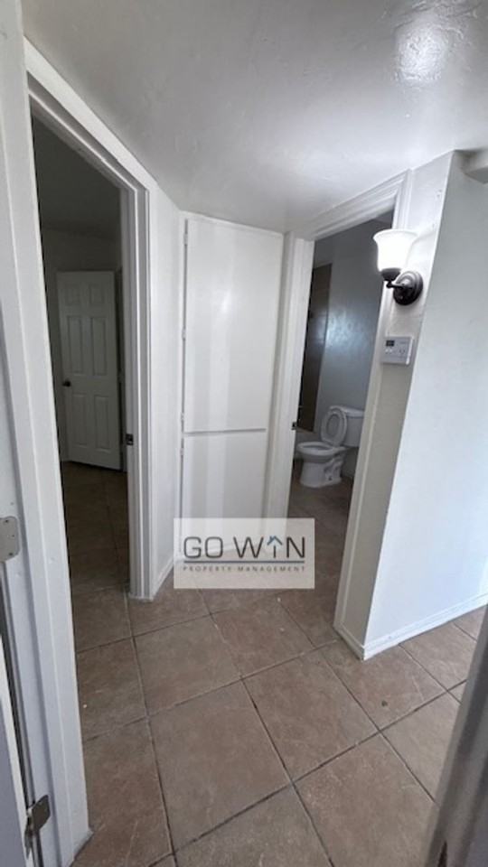 6733 N 26th Ave - Photo 2 of 10