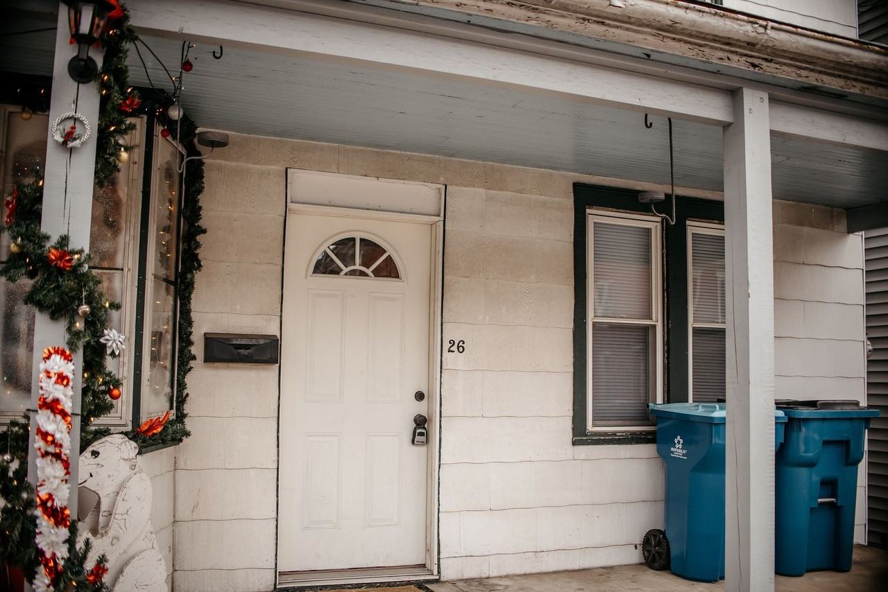 26 E Main St - Photo 2 of 20