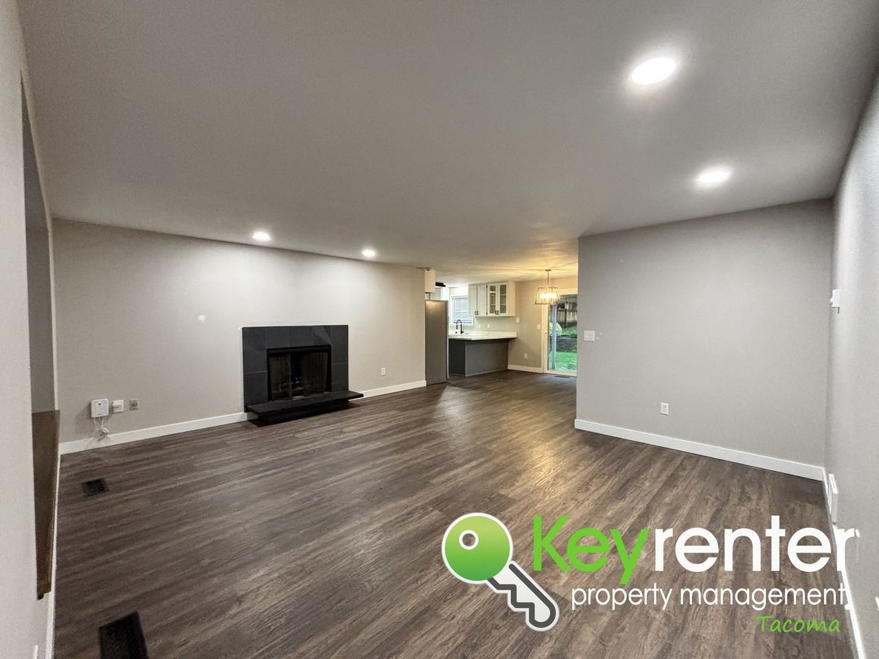 7920 37th Street Ct W - Photo 2 of 24