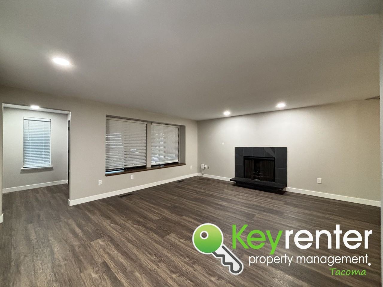 7920 37th Street Ct W - Photo 3 of 24