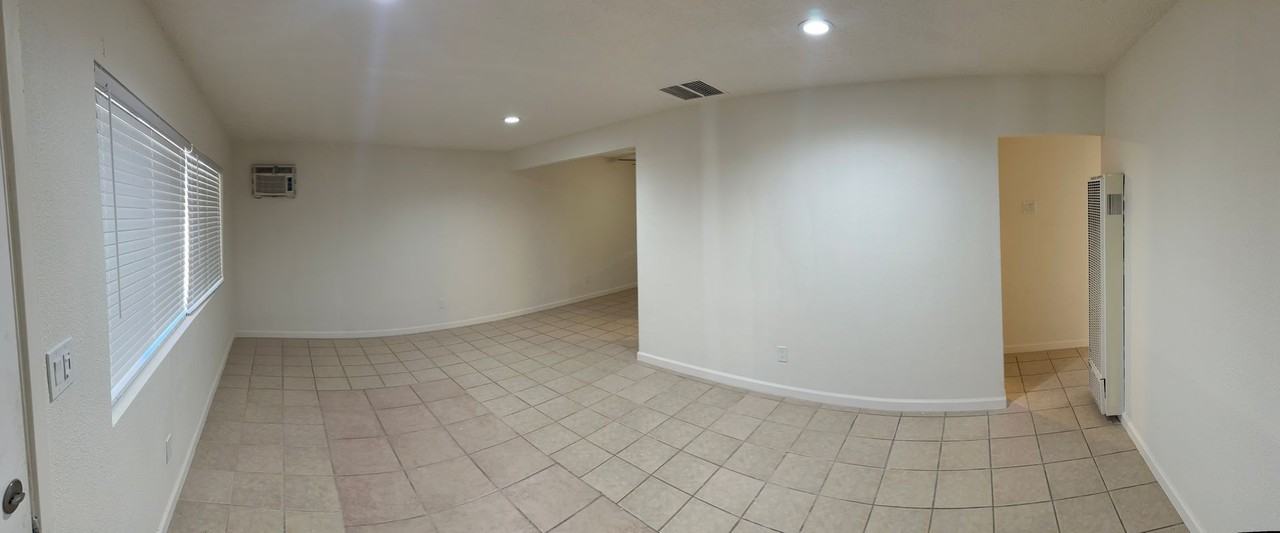 243 Idyllwild Dr - Photo 3 of 14