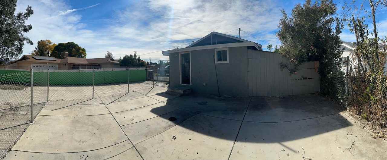 249 Idyllwild Dr - Photo 2 of 14