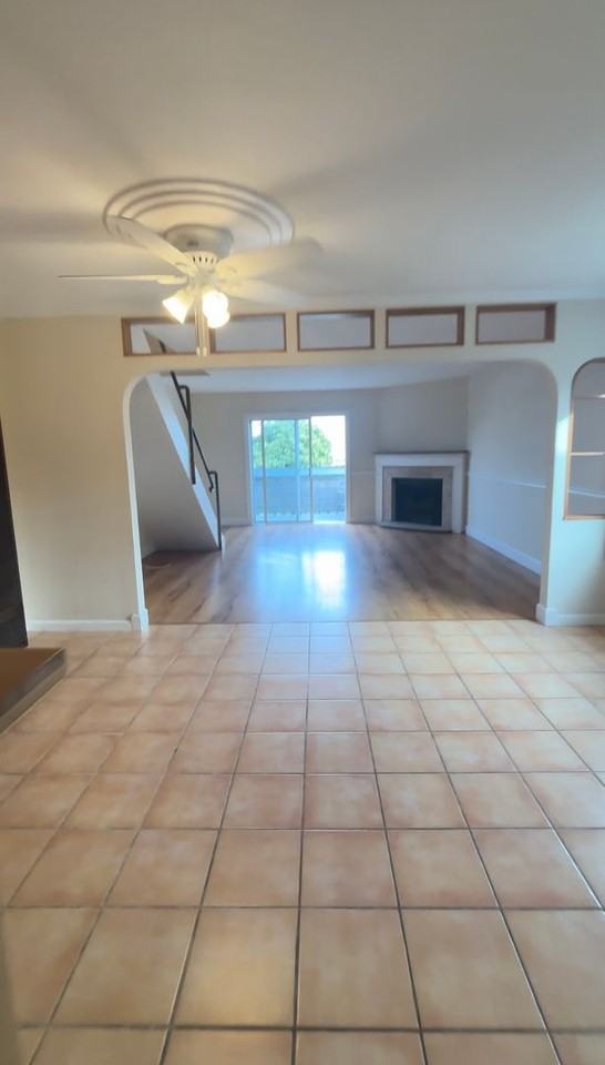 428 Tewksbury Ave - Photo 6 of 15