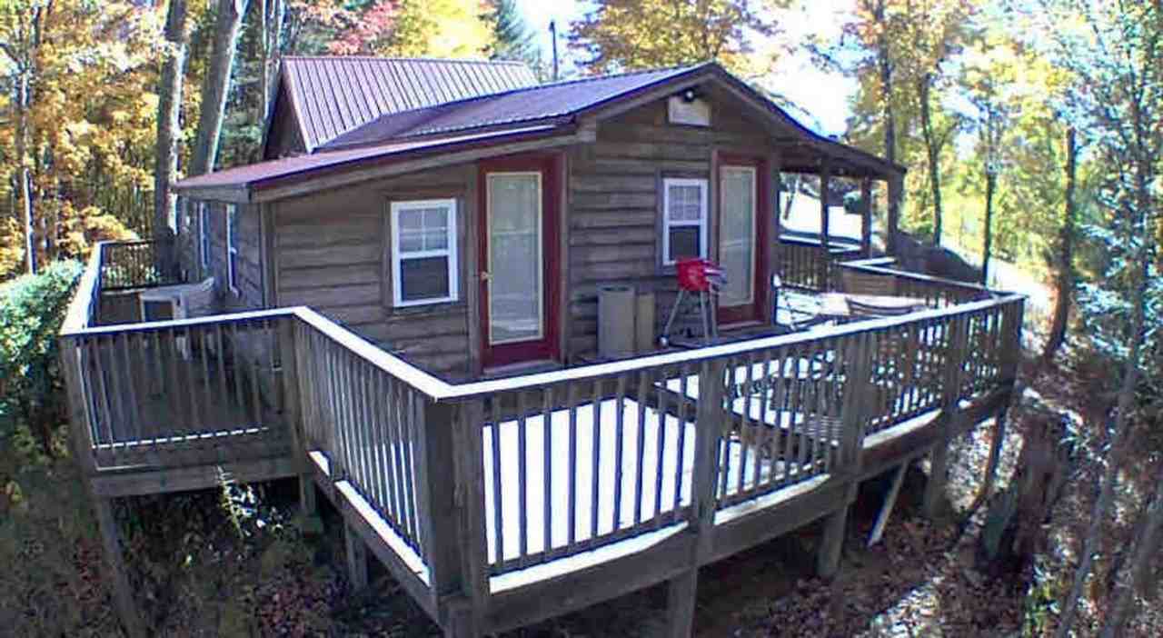 390 Fall Creek Meadows Ln - Photo 4 of 23