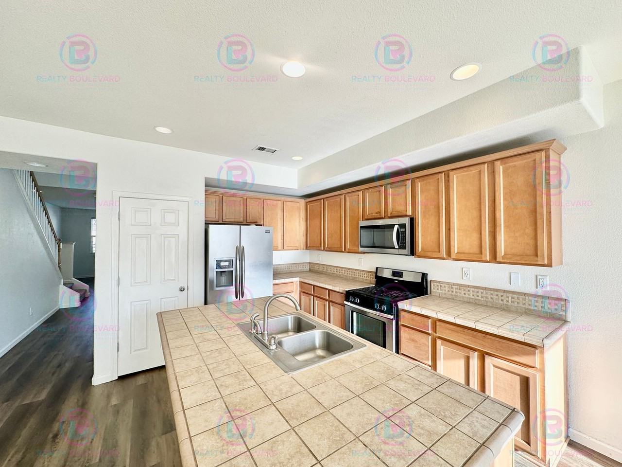 1970 Red Willow Dr - Photo 4 of 50