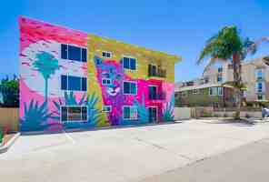 featured image of 4135 Illinois St