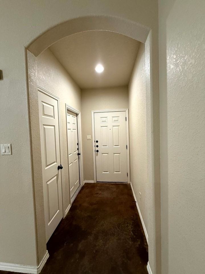 228 Ragsdale Way - Photo 2 of 19