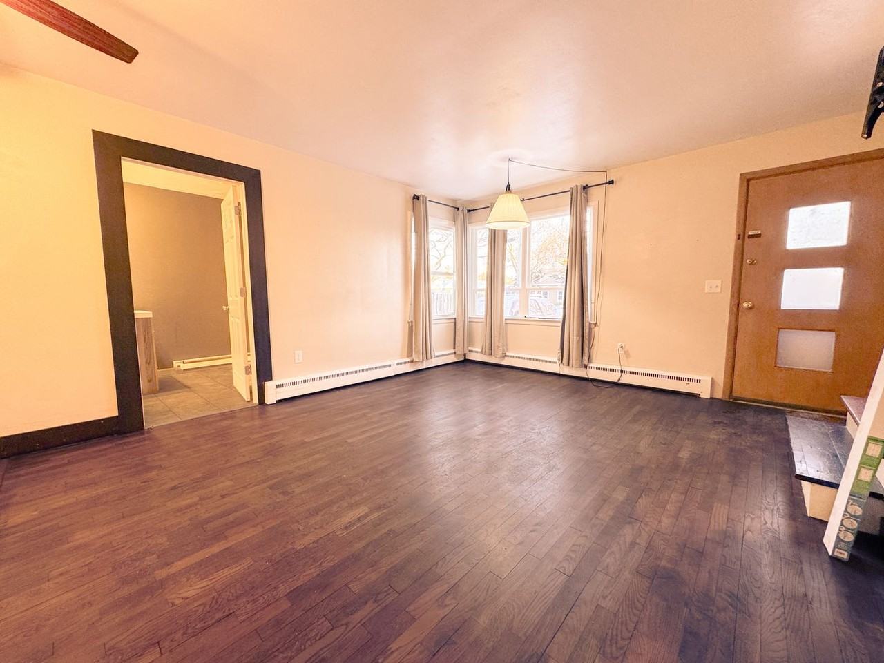 2018 Coolidge Ct - Photo 4 of 17