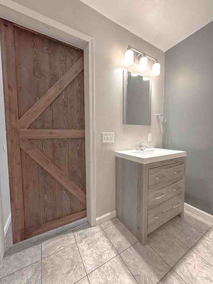 2018 Coolidge Ct - Photo 7 of 17