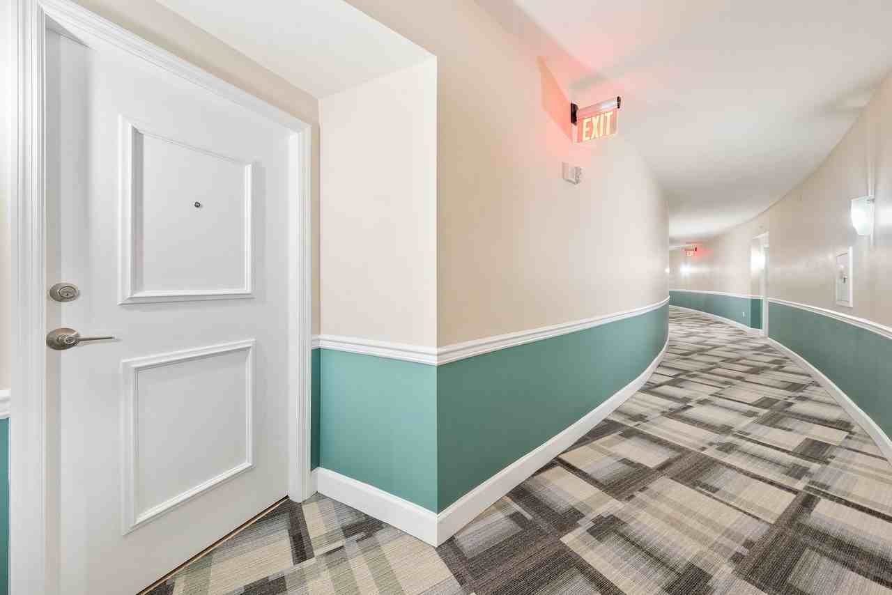 233 E Central Blvd #614 - Photo 3 of 48