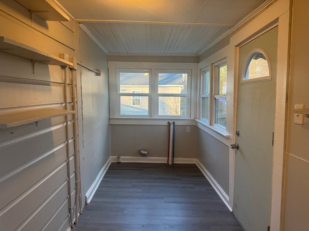 123 Lincoln St - Photo 5 of 15