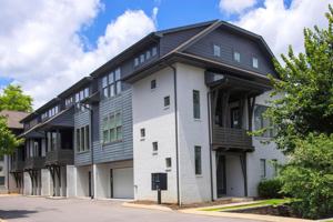 featured image of 2021 Beech Ave #1