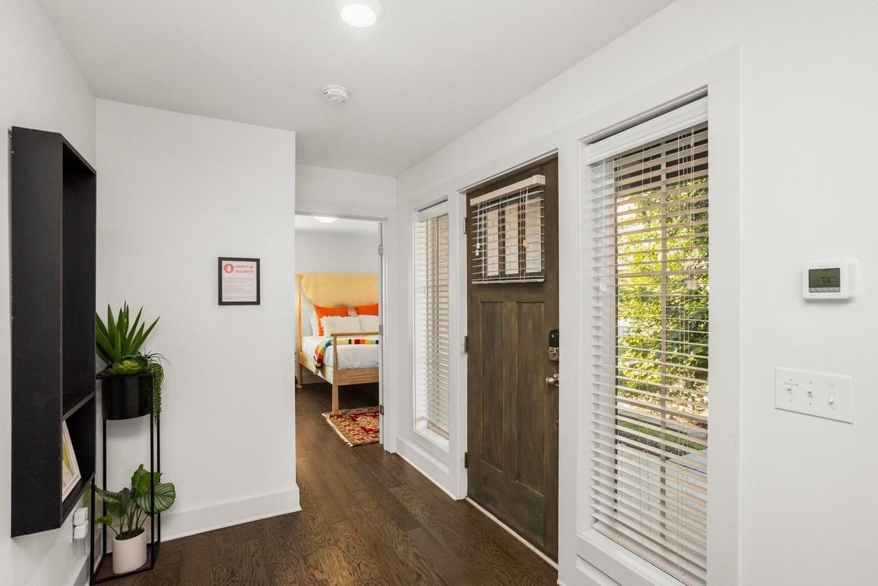 2021 Beech Ave #1 - Photo 3 of 47