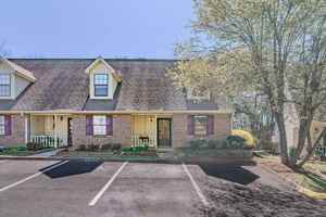 featured image of 916 Bradley Bell Dr