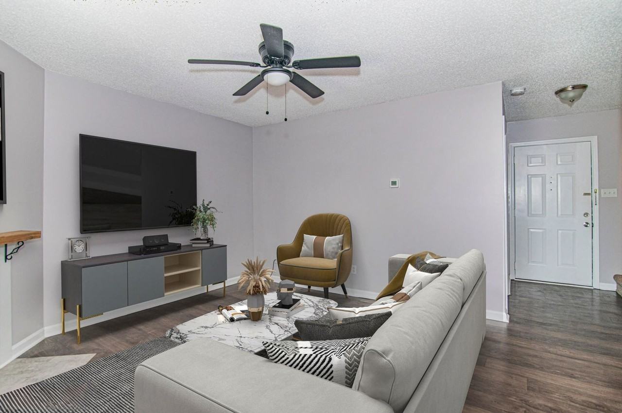 916 Bradley Bell Dr - Photo 5 of 18