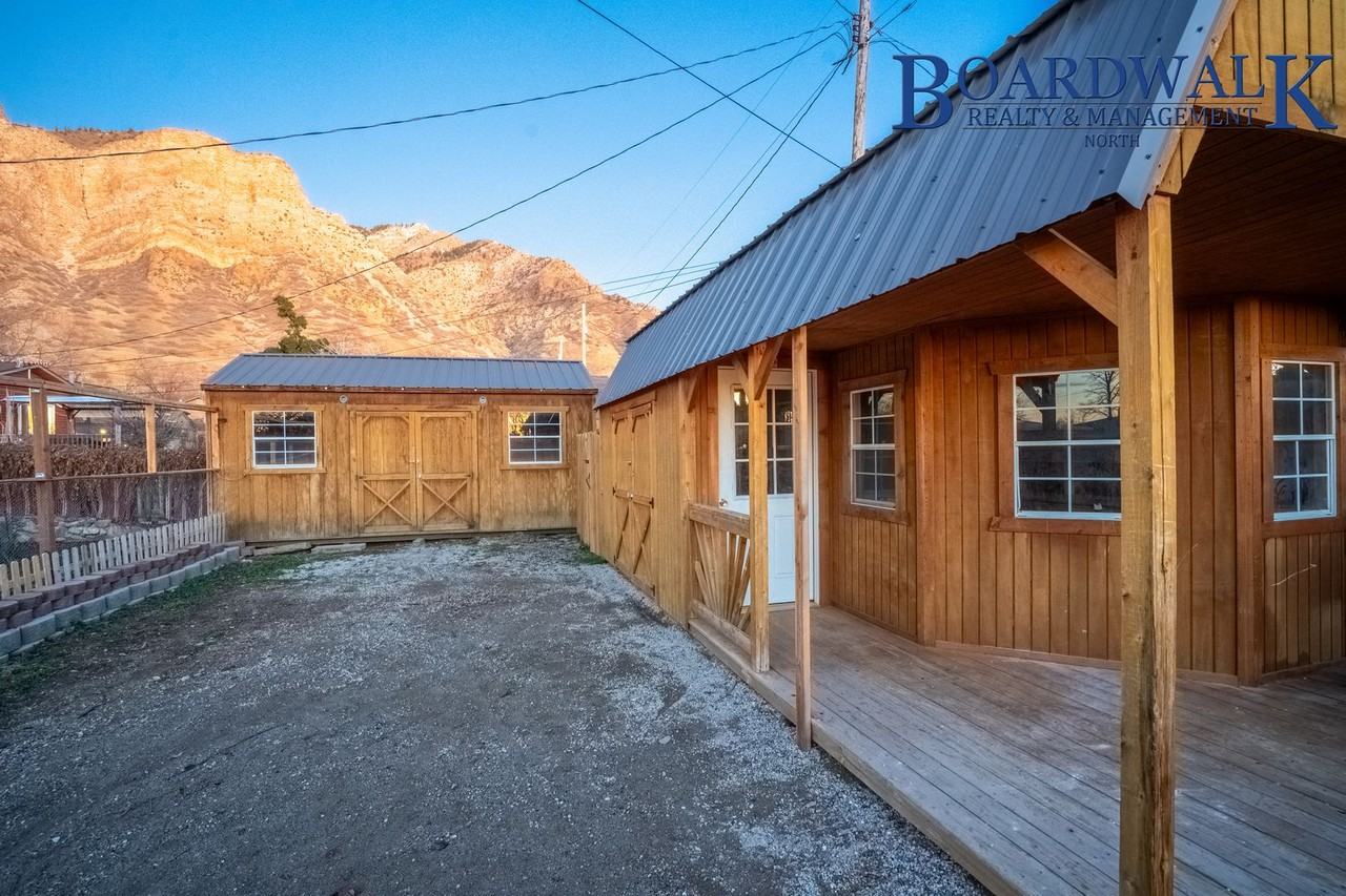 1287 Douglas St - Photo 5 of 24