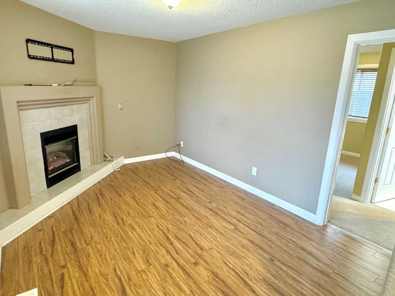 321 N Mason St - Photo 5 of 29