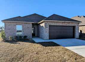 102 Tatum Ln - Photo 1 of 1