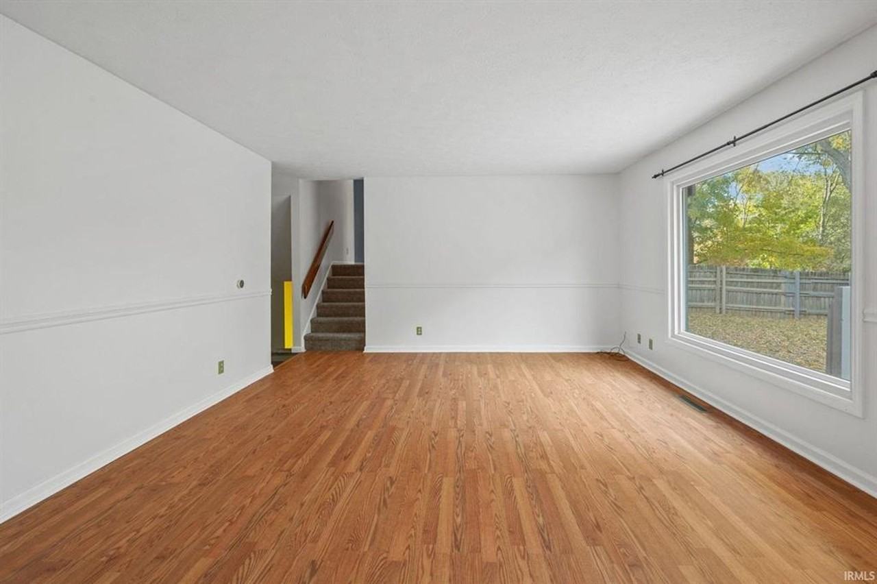 624 Kent Ave - Photo 7 of 31