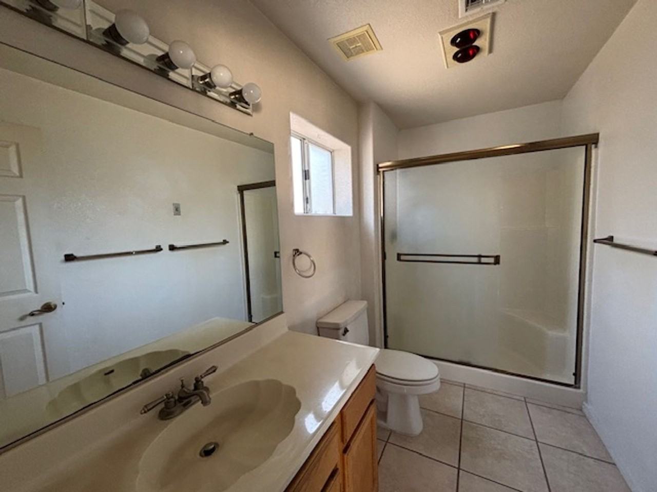 2835 Jasper Dr - Photo 7 of 12