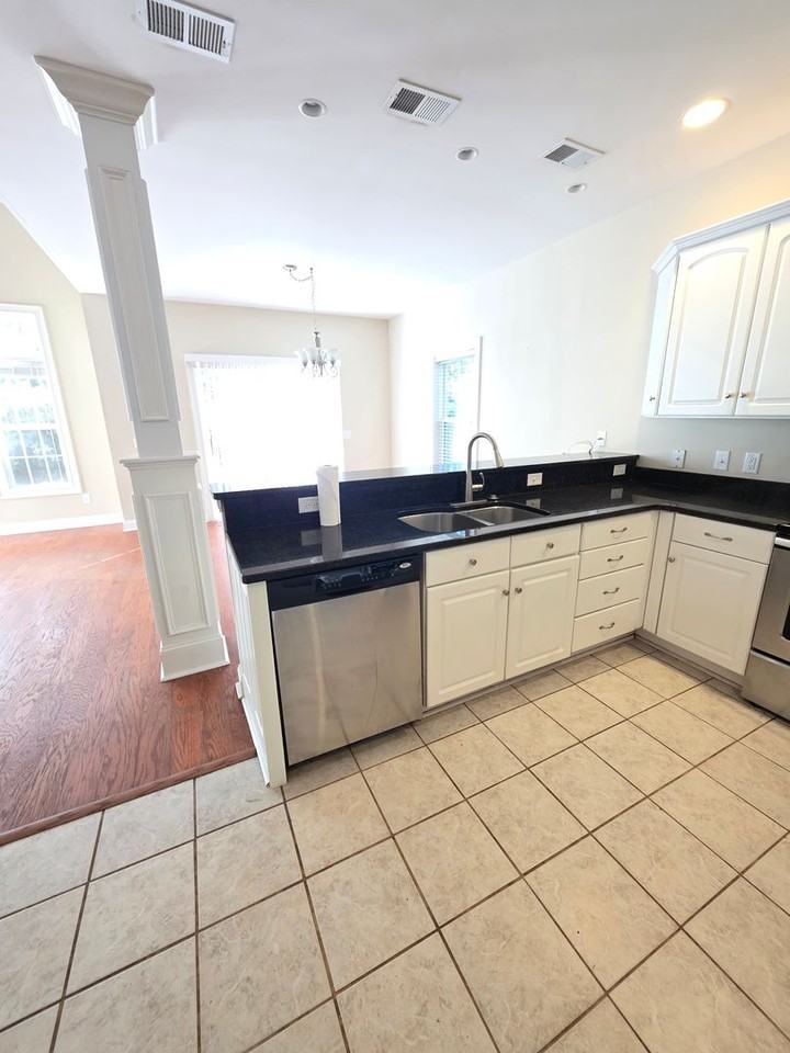 40 Gold Oak Dr - Photo 7 of 27