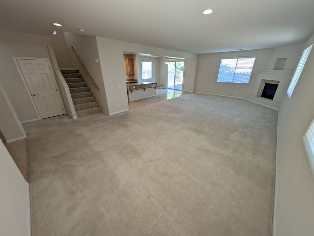62 Augusta Course Ave - Photo 3 of 28