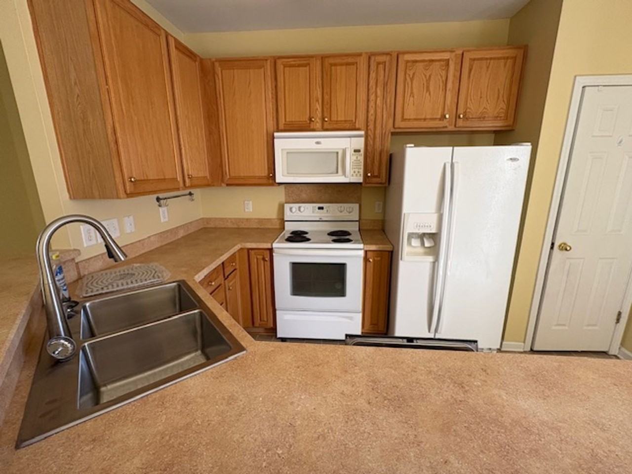 1252 Liberty Bell Ct - Photo 6 of 26