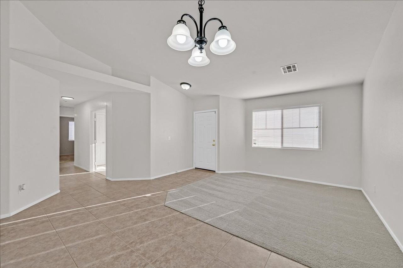 7504 Evening Falls Dr - Photo 2 of 24