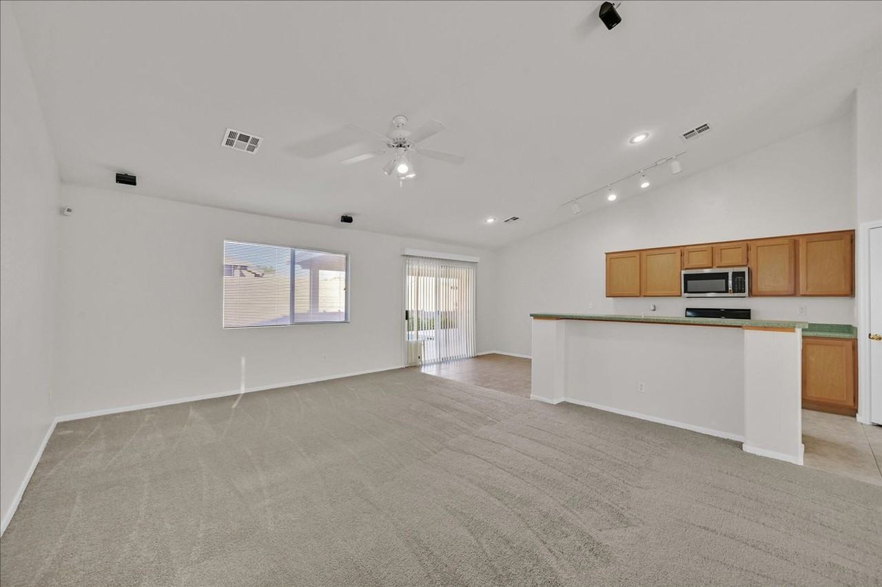 7504 Evening Falls Dr - Photo 5 of 24