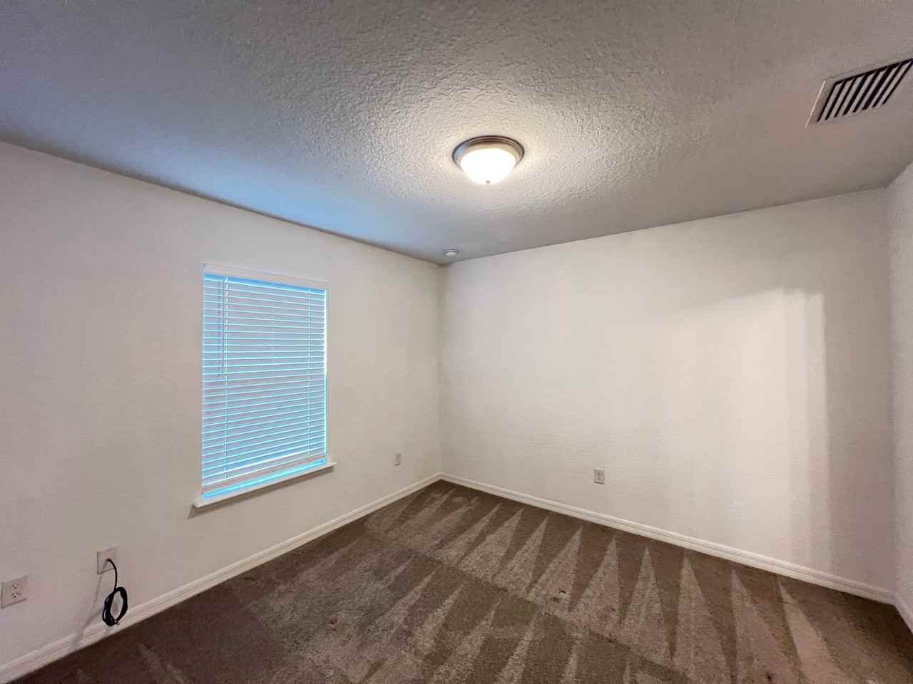 3152 Sw 151st Ave - Photo 7 of 15