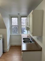 featured image of 129 Mcginnis Ave Apt 3 #Apt 3