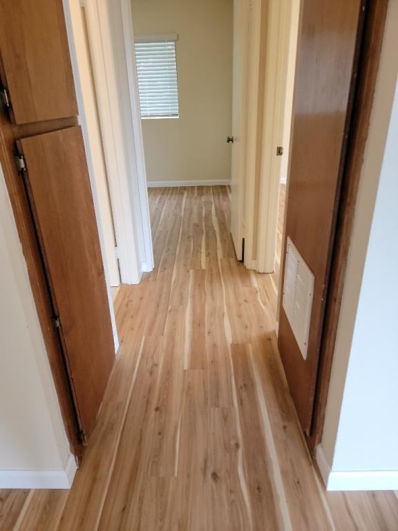 439 7th St - Photo 5 of 24