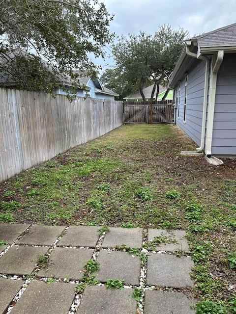 218 Sandollar Circle - Photo 3 of 20