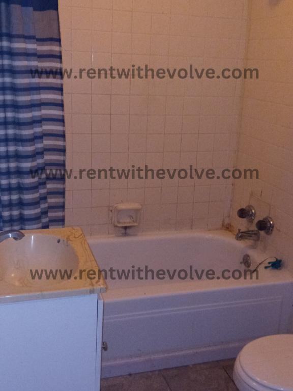 205 S 2nd St - Photo 3 of 6