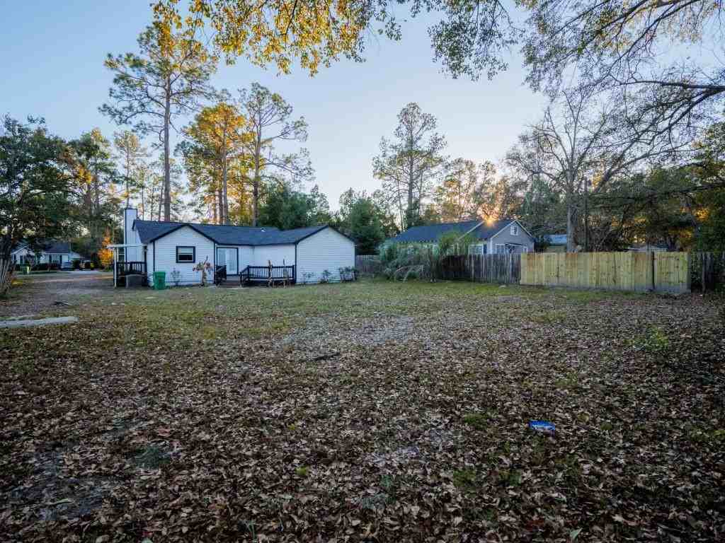 804 Lakeland Ave - Photo 5 of 34