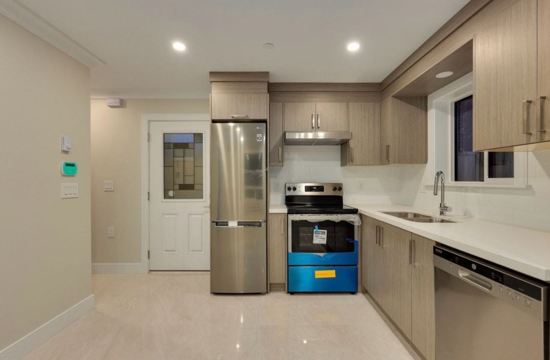 Cambie St. & W 20th Ave - Photo 3 of 9