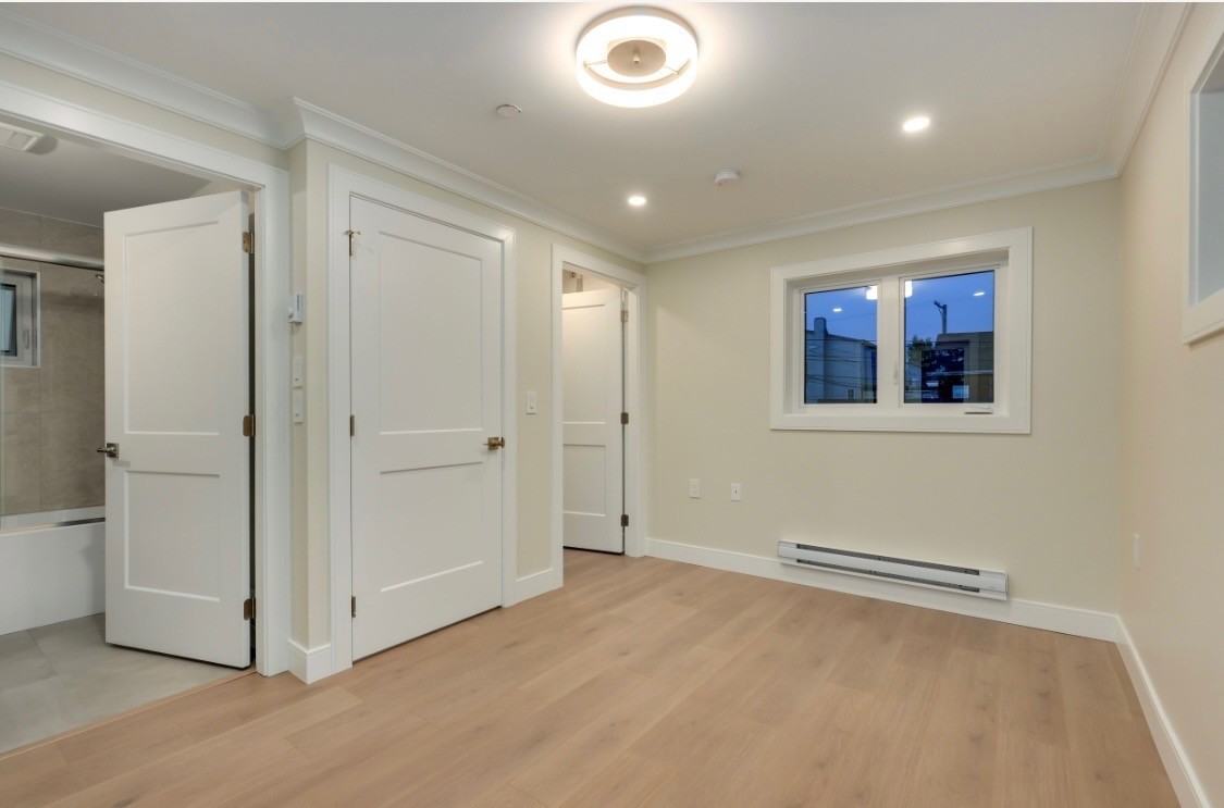 Cambie St. & W 20th Ave - Photo 4 of 9