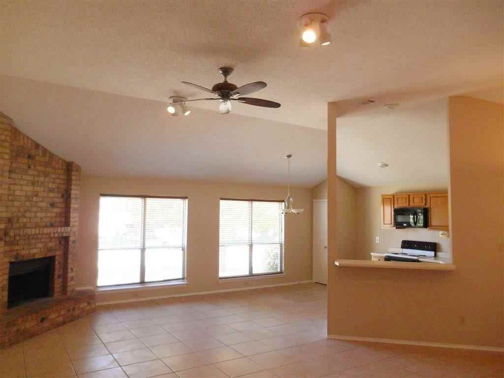 10116 Bugle Dr - Photo 4 of 26