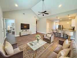 featured image of 129 Waybill Cir #1