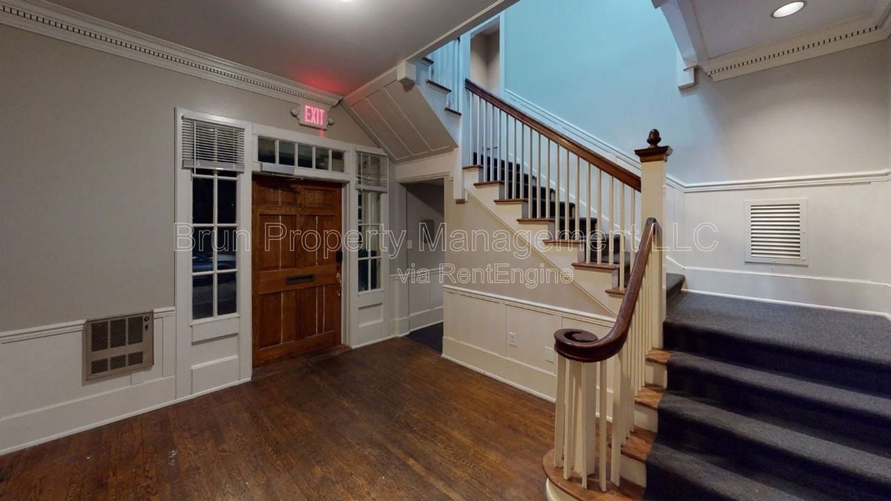 1716 Clinch Ave #H - Photo 5 of 32