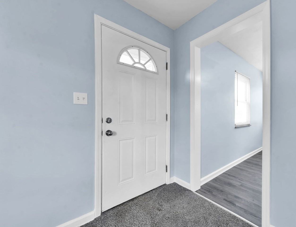 118 N Kellner Rd #1 - Photo 6 of 26