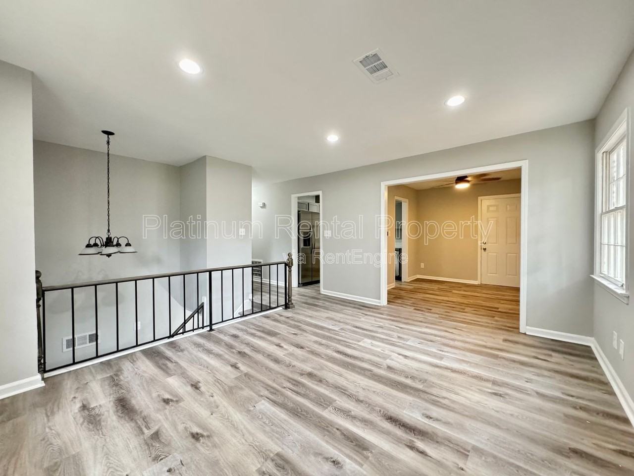 908 Pinecrest Cv - Photo 3 of 18