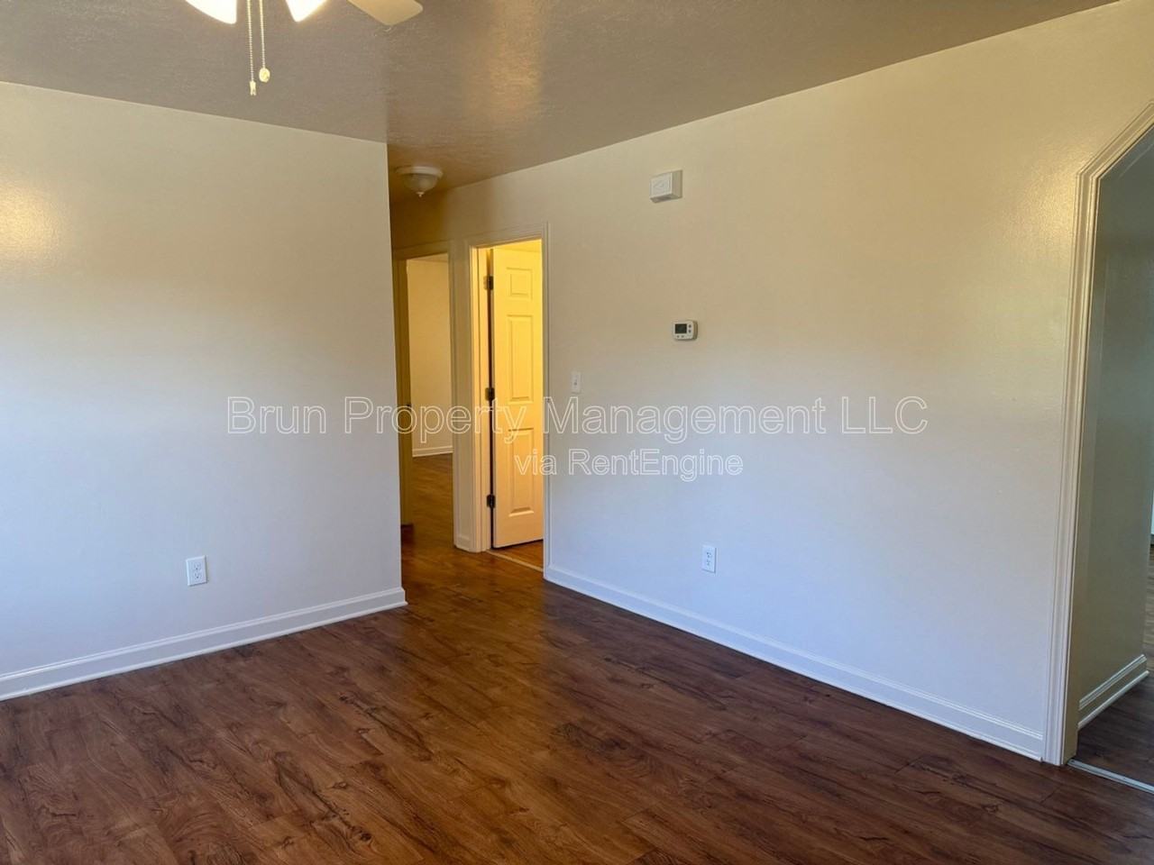 5036 Willoway Dr - Photo 4 of 22